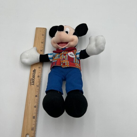 Disney Parks Exclusive Mickey Mouse as Cast Member 10" Plush Toy NWT - Picture 7 of 8
